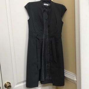 Short sleeve work dress with button front and belt